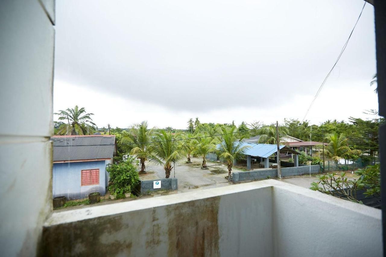 studio 5500 m² có 1 phòng tắm riêng ở Beserah Kampung Sungai Karang Ngoại thất bức ảnh